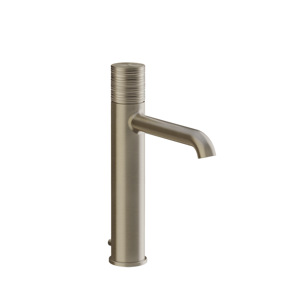 Miscelatore lavabo medio con scarico e flessibili di collegamento. TRAME - CROMO