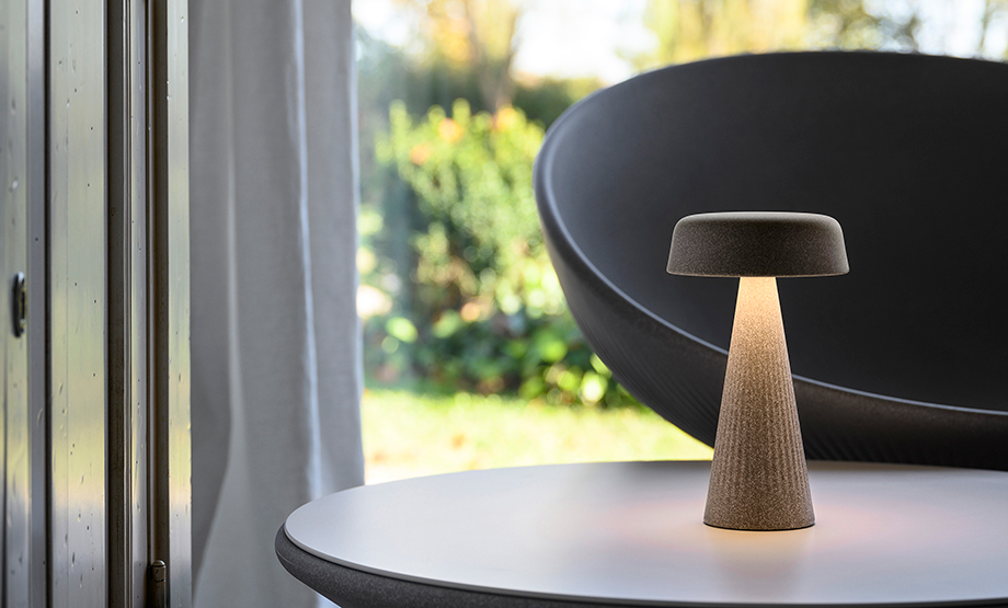 PLUST LAMPADA DA TAVOLO FADE CON KIT LUCE - PIETRA VECCHIA