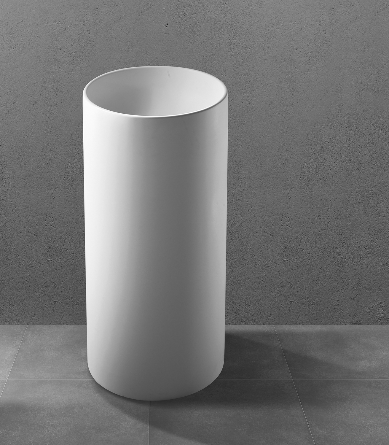 CIPI' THE TUBE FREE STANDING