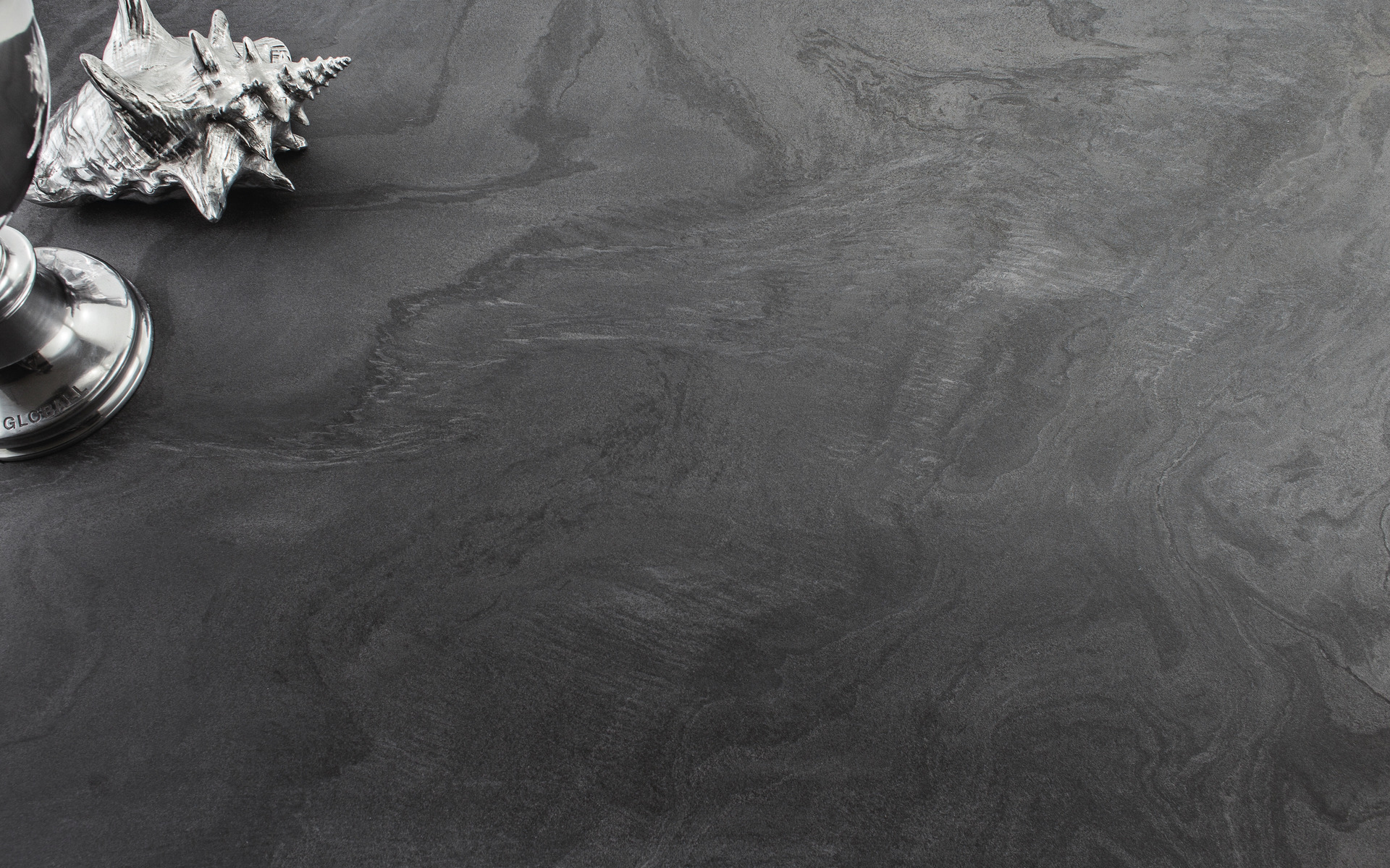 DIESEL LIQUID STONE BLACK ANTISLIP SQ. 60X60