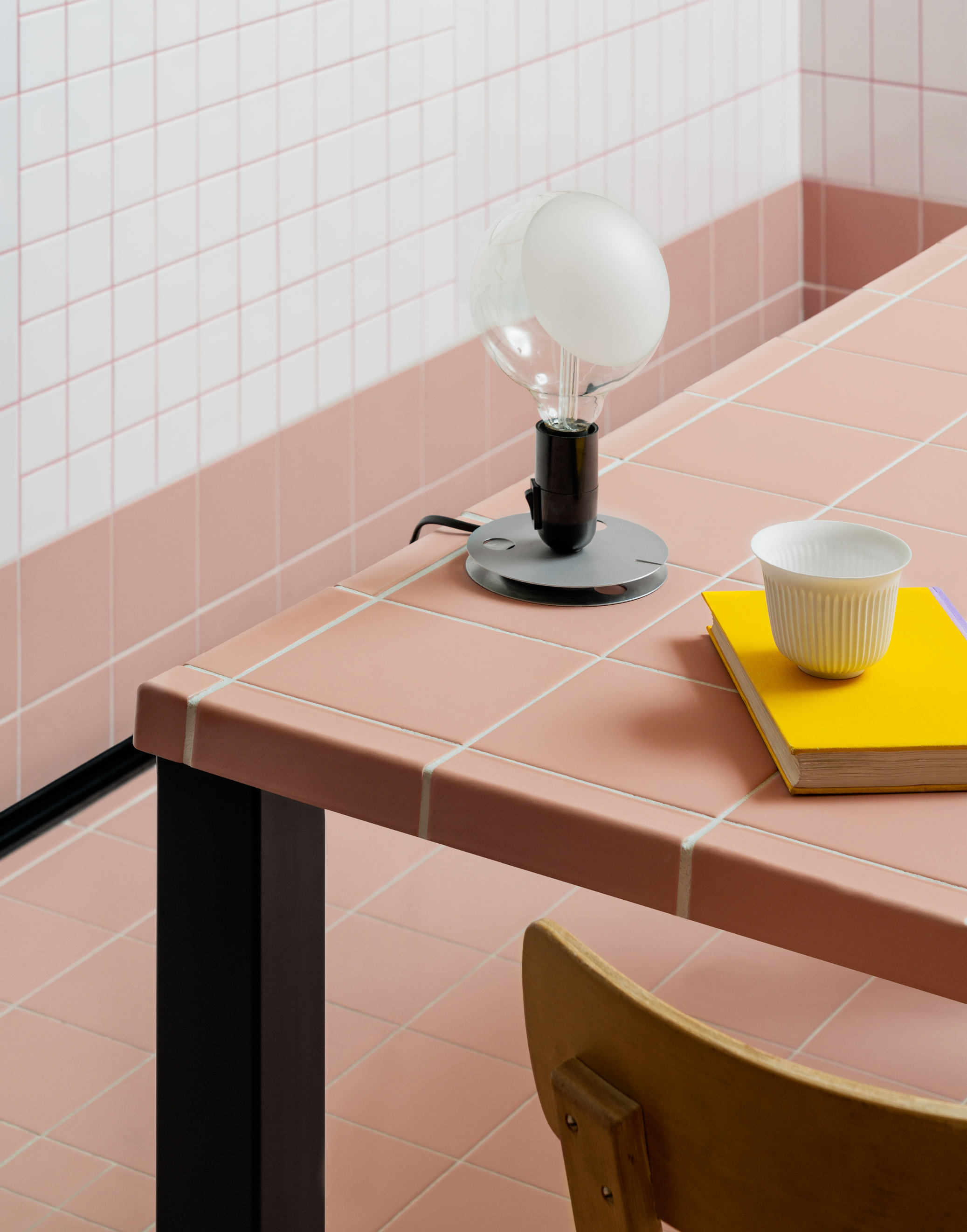 MUTINA-DIN-ROSE-MATT-15x15