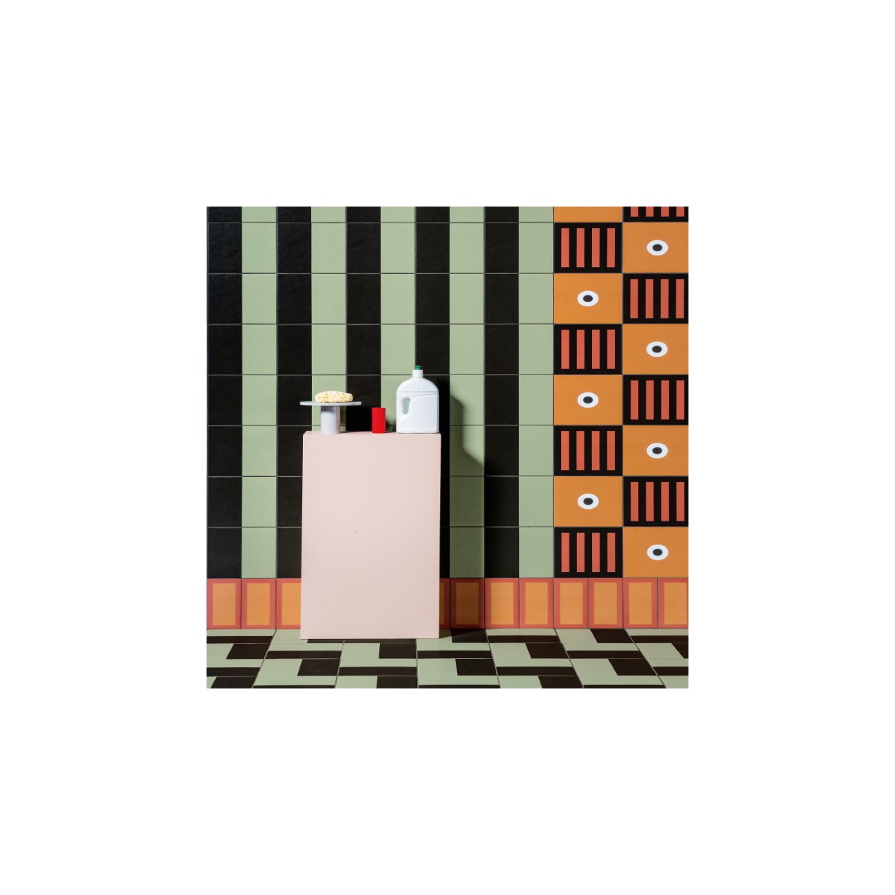 MUTINA-MARGHERITA-BLACK-GREEN-20,5x20,5