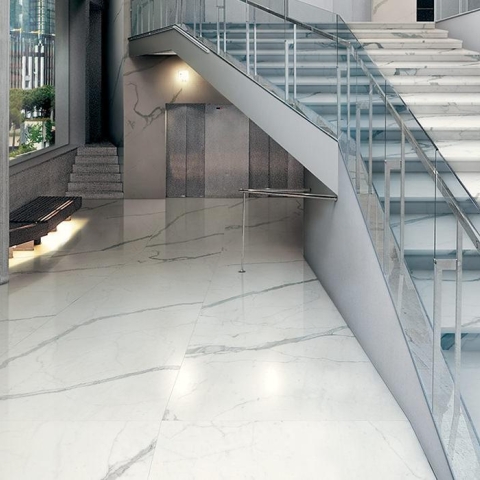 bianco venato extra lucidato sq.75X37,5